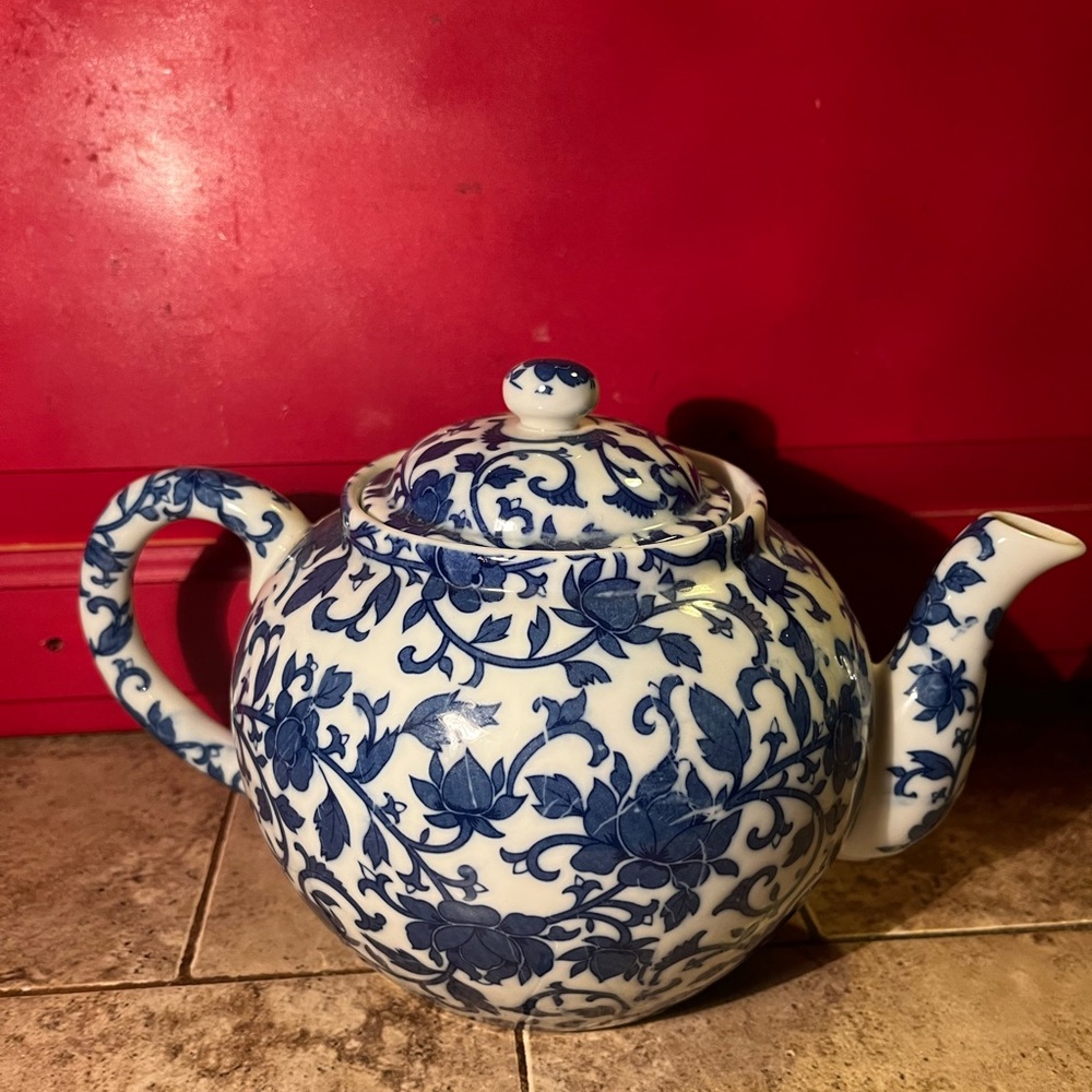Vintage Williams Sonoma Teapot w Strainer Country Cottage Floral 3 pc Japan